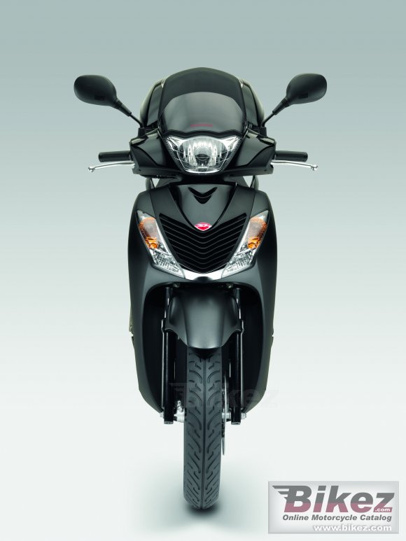 2010 Honda SH150i photo